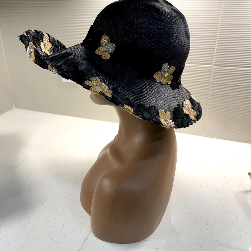 Elegant Black Floral Women's Hat - Picture 9 of 9